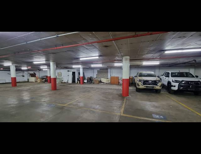 5,100M² WAREHOUSE FOR SALE IN LA ROCHELLE